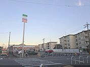 ファミリーマート　大山崎円明寺店まで1300メートル