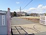 周辺：洛水中学校まで1800メートル
