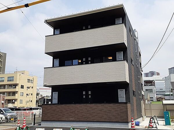 アルム駅南
