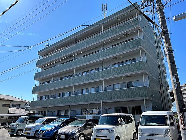 Spring House Sato