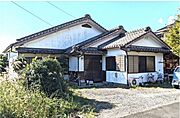 外観・駐車スペース
