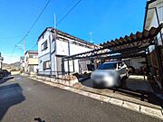 外観・駐車スペース