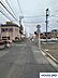 外観：前面道路含む現地写真
