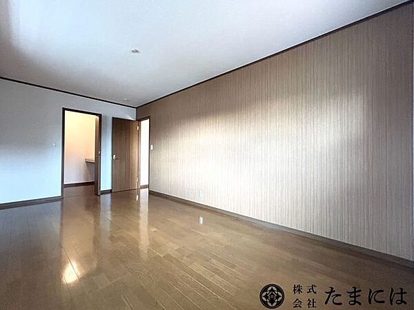 洋室を拡大表示