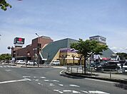 その他「西友八日市店様まで690m」