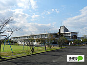 小学校「近江八幡市立北里小学校まで656m」