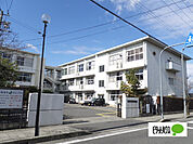 小学校「近江八幡市立安土小学校まで856m」