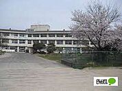 小学校「野洲市立北野小学校まで1271m」