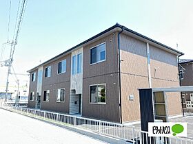 滋賀県近江八幡市千僧供町（賃貸アパート1LDK・1階・40.00㎡） その1