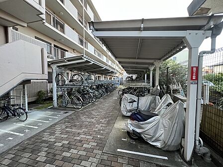 駐輪場