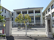小学校「近江八幡市立八幡小学校まで795m」