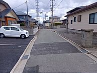 秋田県秋田市茨島4丁目：物件画像