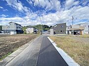 南側前面道路