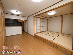 ボナハイツ中川 3号棟