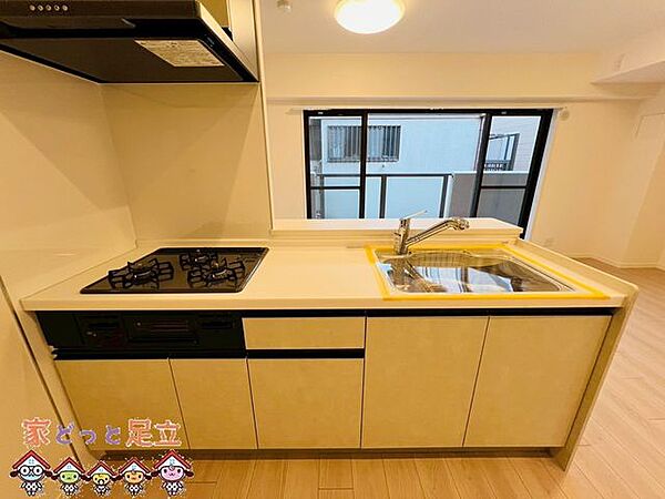 キッチンを拡大表示