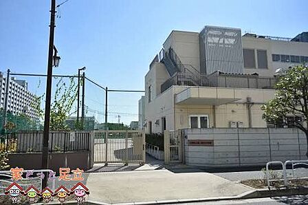 江東区立第二辰巳小学校 徒歩11分。 870m