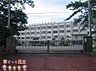 周辺：足立区立竹の塚中学校 徒歩10分。 730m