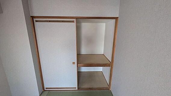 和室収納