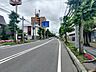 外観：前面道路