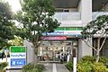 近隣コンビニ
