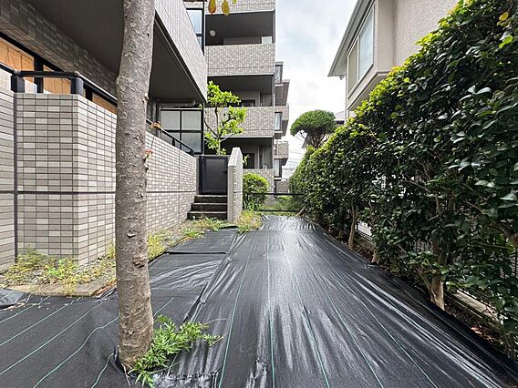【専用庭】
