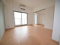 クレストタワー栄 11階2LDKのリビング/ダイニング