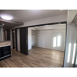 エステムプラザ名古屋UX 12階2LDKのリビング/ダイニング