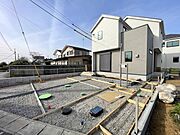 ゆったり並列2台分カースペース