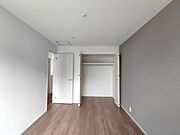 洋室6.7帖