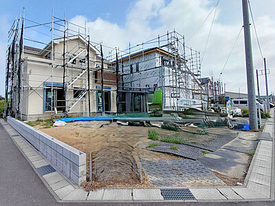 外観:1号棟側より 外観:1号棟側より