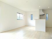 メーカー提携会社ならではの最新のお得になる情報お届けできます！その他物件ご案内可能です！！！0426963157