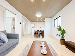 リビング/ダイニングの画像