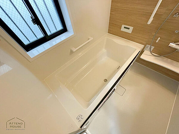 浴室を拡大表示