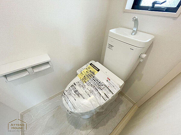 トイレを拡大表示