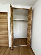 「収納」洋室内のクローゼット
