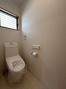 トイレ新調してます