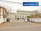 仙台市立折立中学校 徒歩13分。 1010m