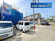 前面道路を含む現地現況外観写真