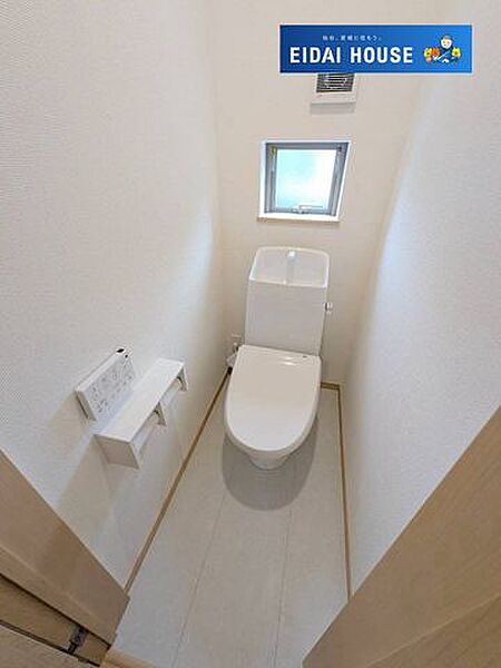 トイレを拡大表示