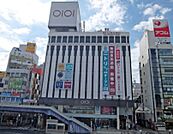 上野マルイ 徒歩9分。 670m