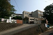 小田原市立橘中学校まで約1200m（徒歩15分）