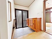 いつも気持ちよくご家族を迎えられる玄関です。