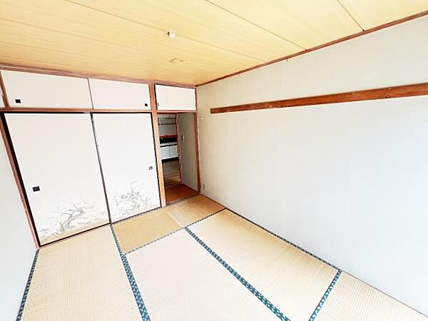 寝室を拡大表示