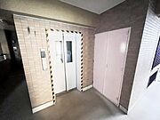 エレベーター完備です。