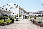 小田原市立城山中学校まで約1420m（徒歩18分）
