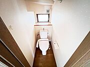 ほっと安らげるトイレ空間です。
