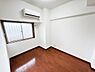 子供部屋：子供部屋にもちょうど良い大きさのお部屋です。