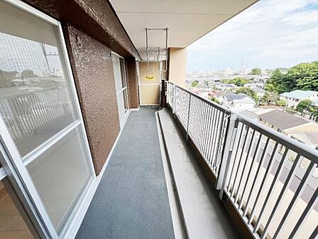 お洗濯ものを気持ち良く太陽の光で干せるのが嬉しいですね。
