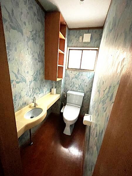 トイレを拡大表示