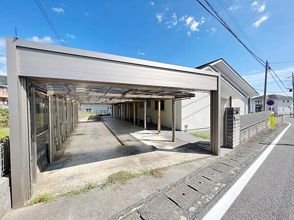 駐車場を拡大表示